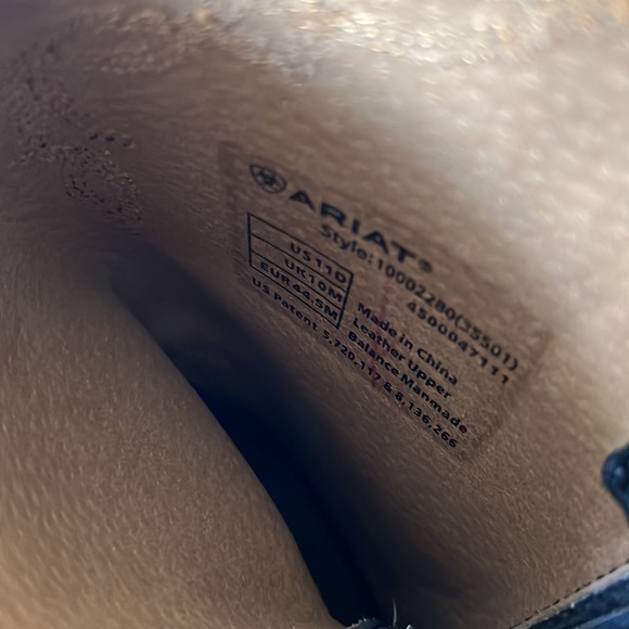 ARIAT size 11D black leather New no box main image 2